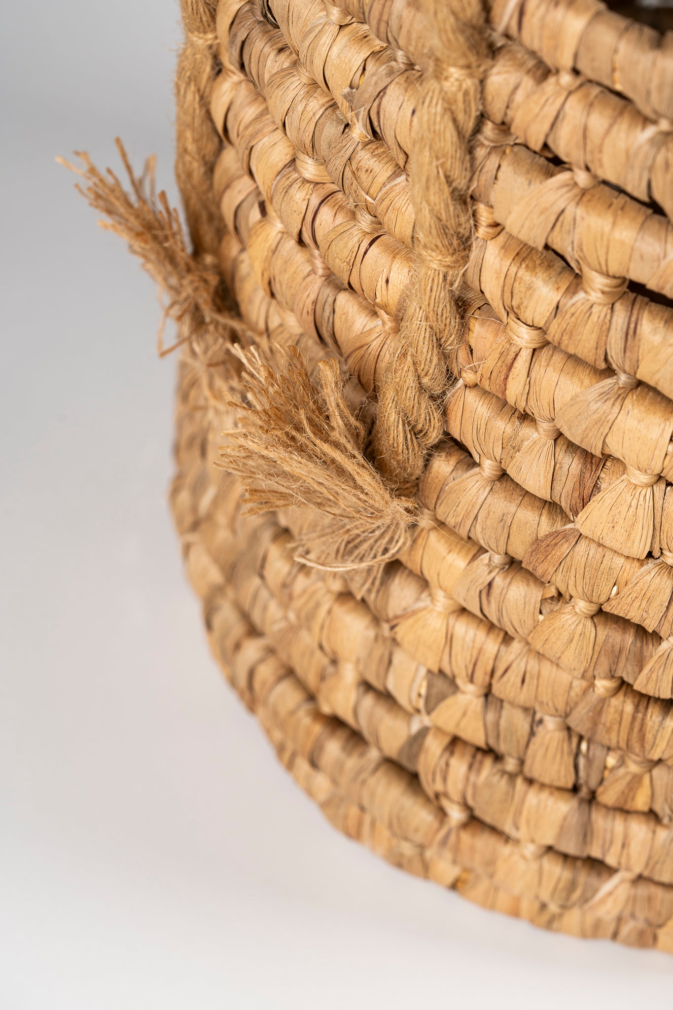 Chunky Water Hyacinth Basket
